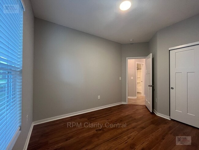 Building Photo - 7089 Ashford Wy