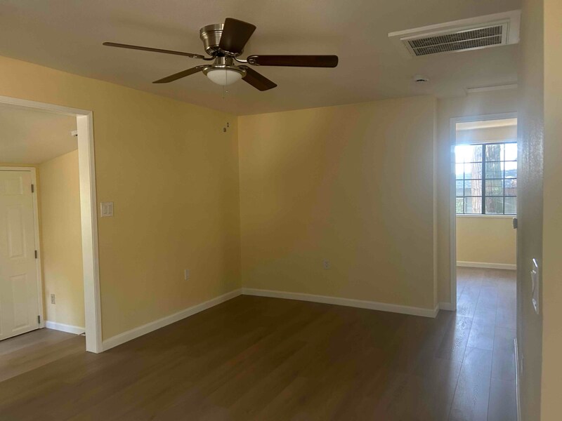 Building Photo - 22927 Crest Forest Dr
