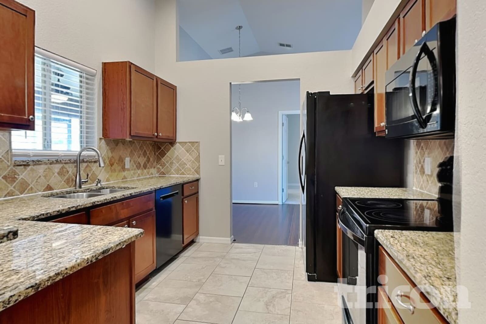 Building Photo - 10752 Carloway Hills Dr