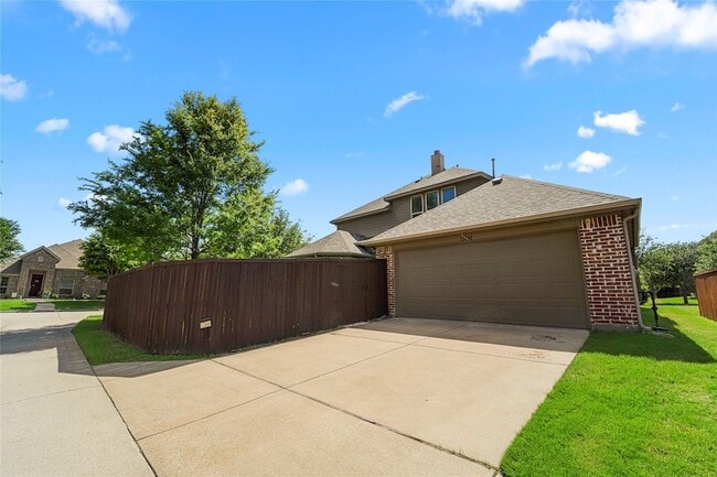Building Photo - 12848 Walnut Ridge Dr