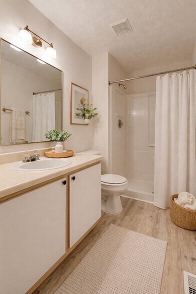 Building Photo - 104 Waterview Dr