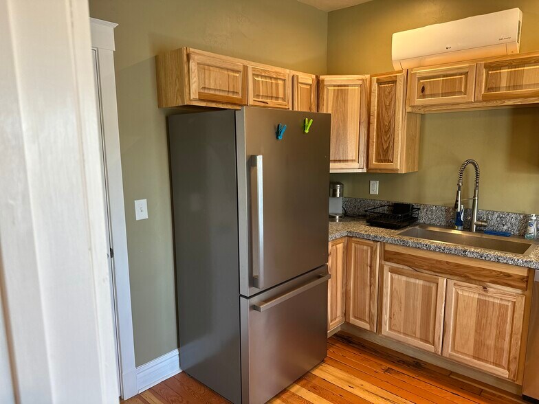 Building Photo - 1309 Michigan Ave