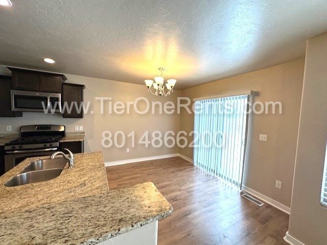 Building Photo - NO DEPOSIT option available for qualified renters!
