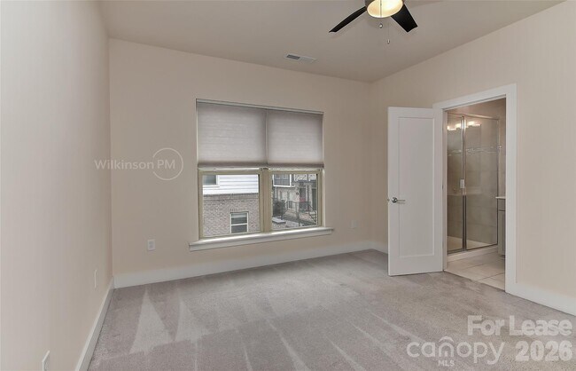 Building Photo - 13047 Tinton Ave