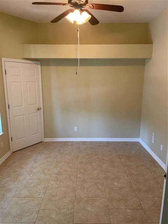 Building Photo - 7701 Carriage Homes Dr