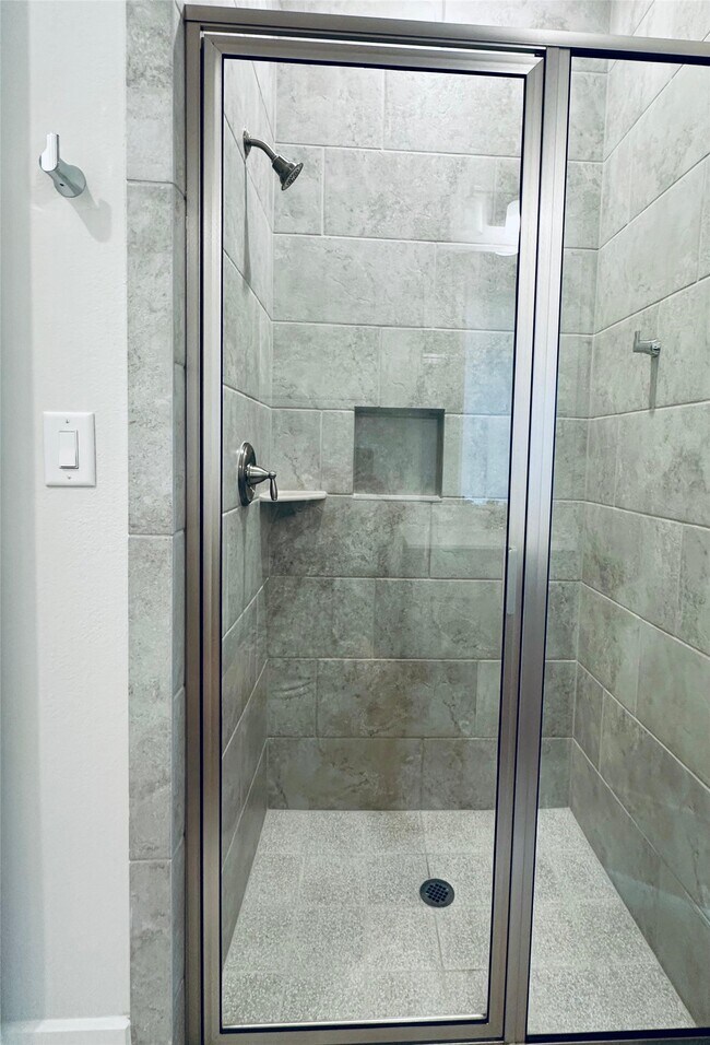 Building Photo - 6 Gentle Branch Pl