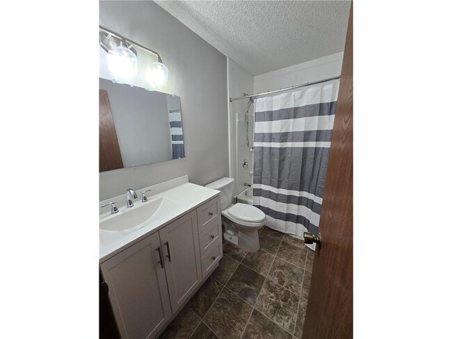 Building Photo - 6662 84th Ct N