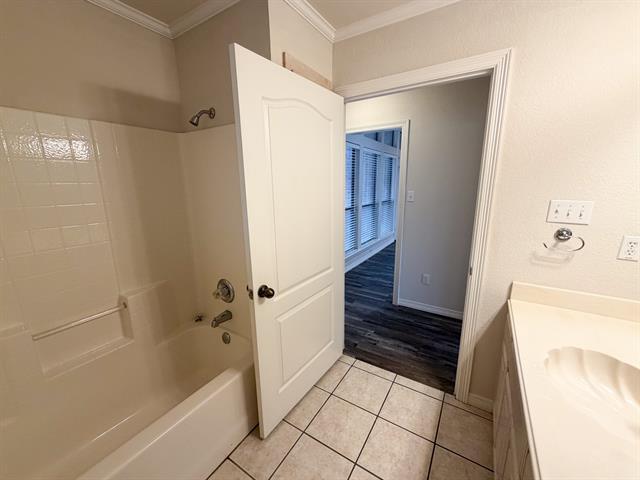 Building Photo - 708 Nandina Way