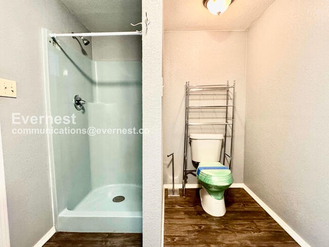 Building Photo - 2429 E 1st St