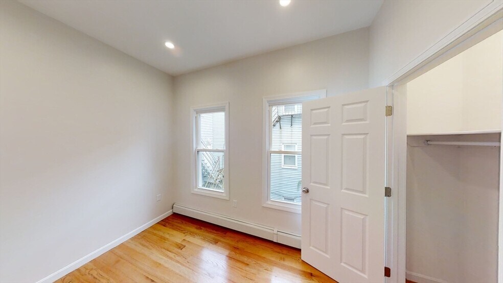 Building Photo - 64 Ridgemont St