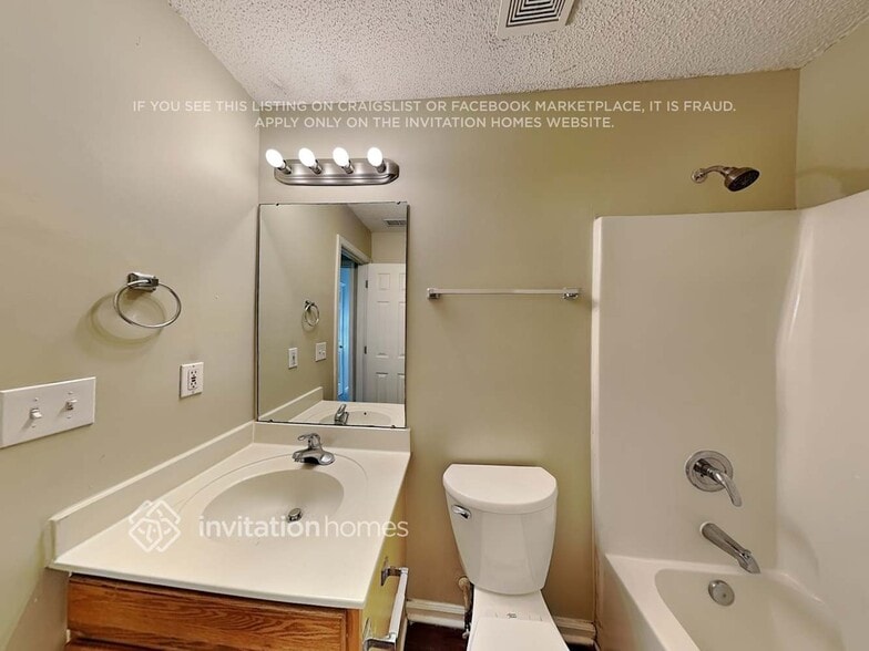 Building Photo - 11124 Nolet Ct