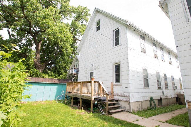 Building Photo - 416 Cantwell Ct