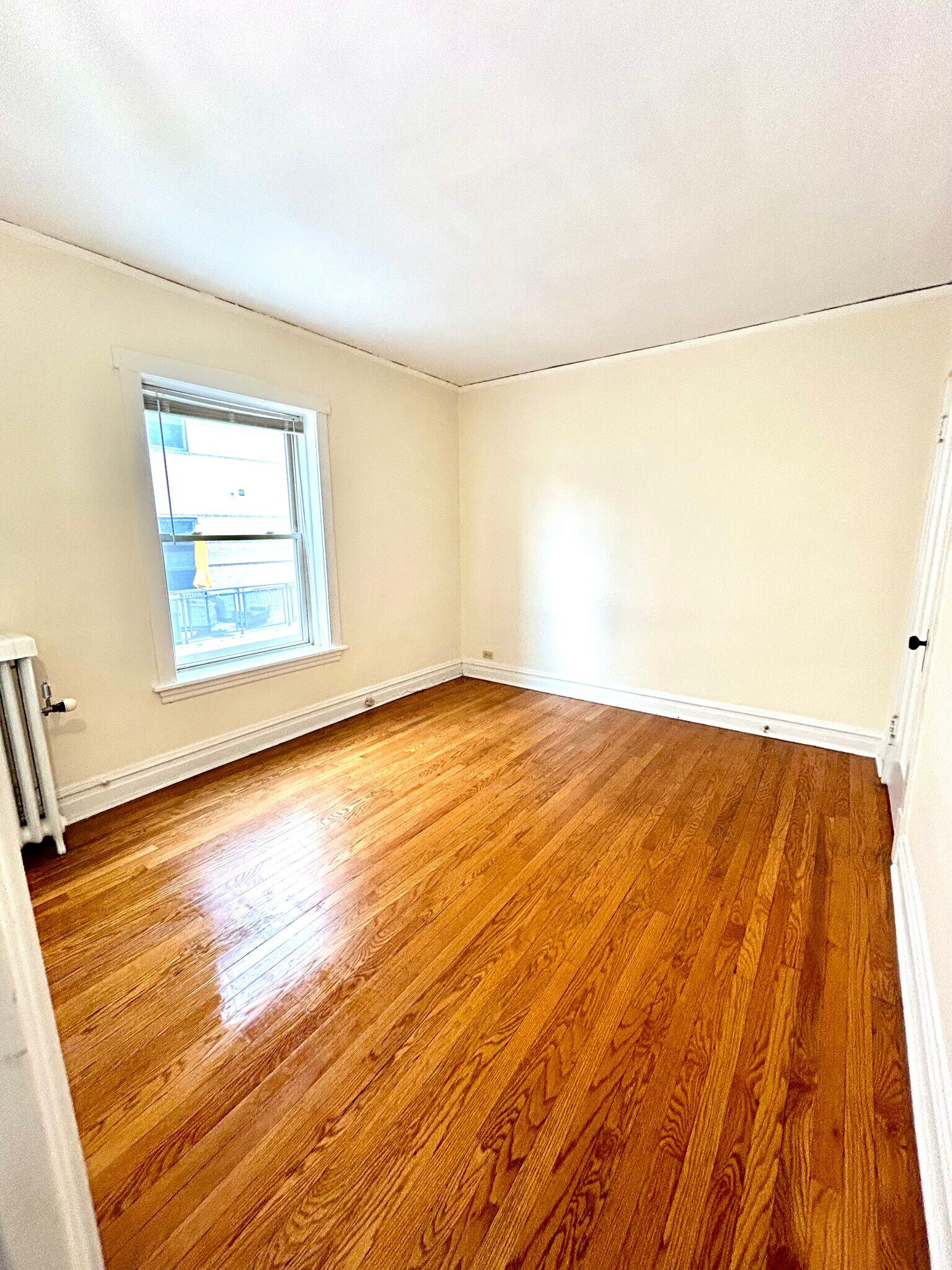 Bedroom 2 - 425 N Maple Ave