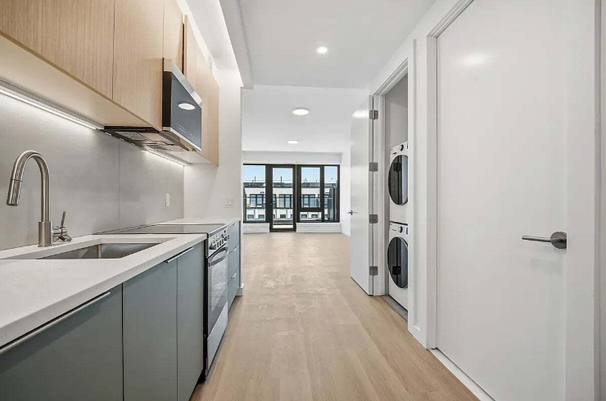 Building Photo - 2363 Bedford Ave
