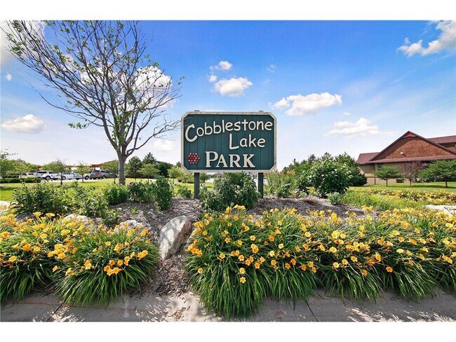 Building Photo - 15430 Eagle Creek Way
