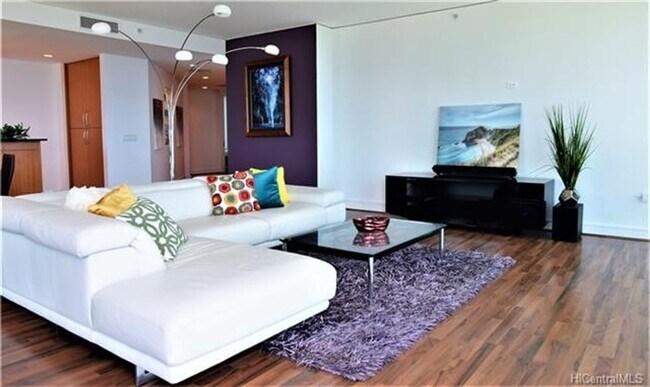 Building Photo - Hokua 3 bedroom corner unit