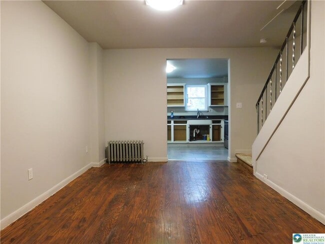 Building Photo - 536 Hayes St