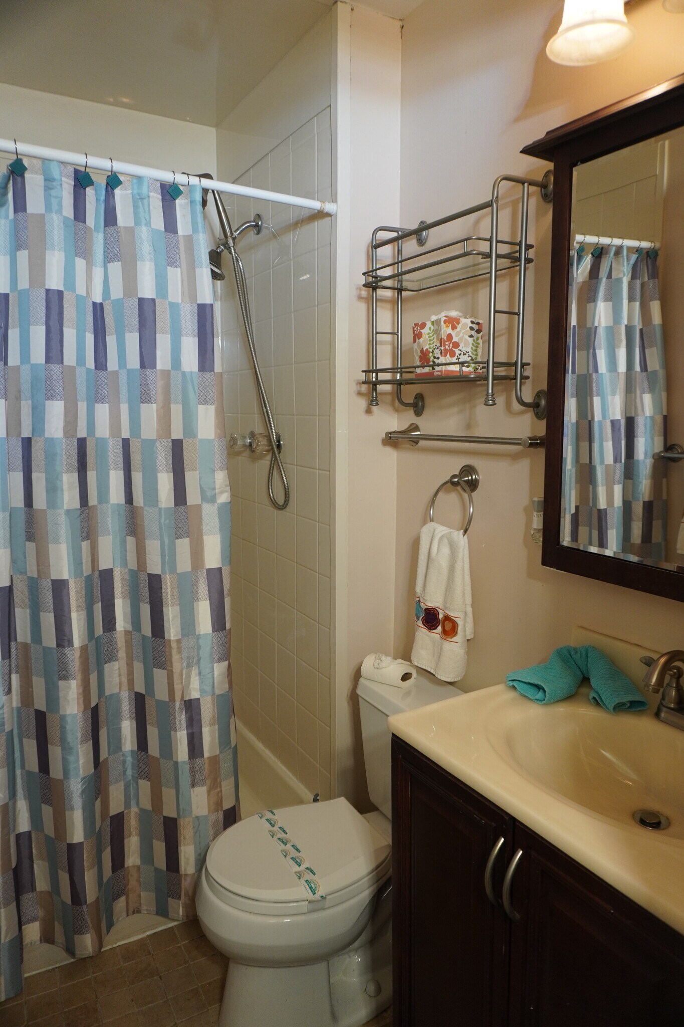 Building Photo - 5 Castlebar Ct