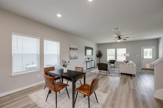 Building Photo - 909 Bright Gemstone Wy