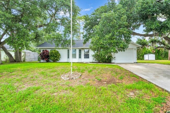 Building Photo - 5852 Brickell Dr