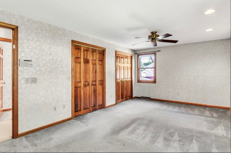 Building Photo - 63 Oakwood Dr