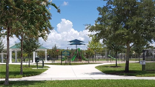 Building Photo - 14731 Driftwater Dr