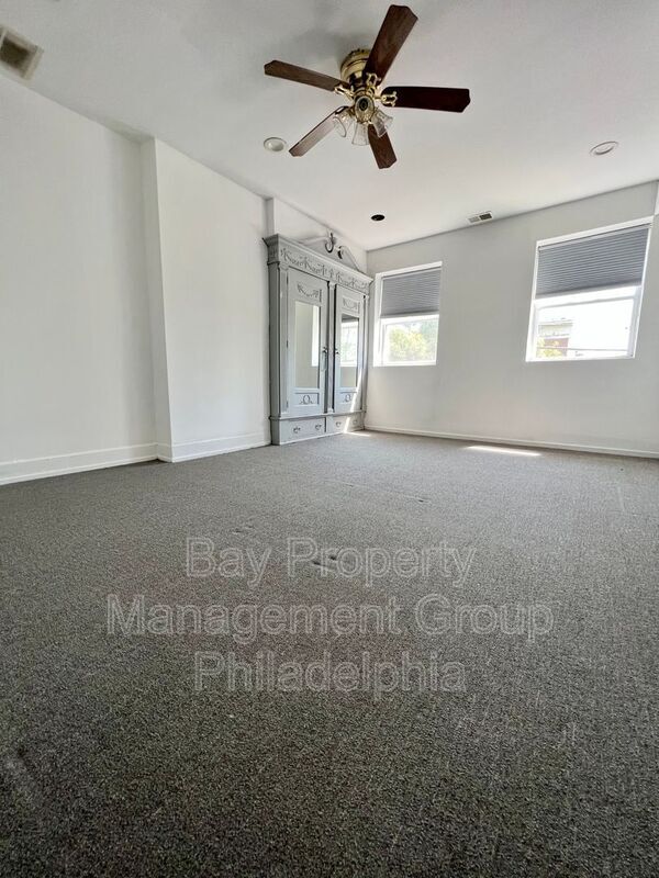 Building Photo - 412 N 32nd St