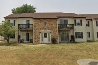 Building Photo - 400 Cadillac St