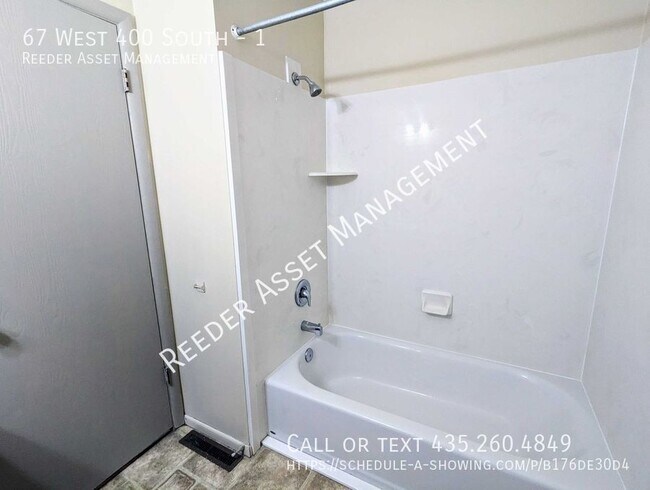 Building Photo - 67 W 400 S