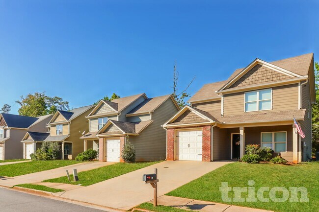 Building Photo - 30 Wyndham Ct