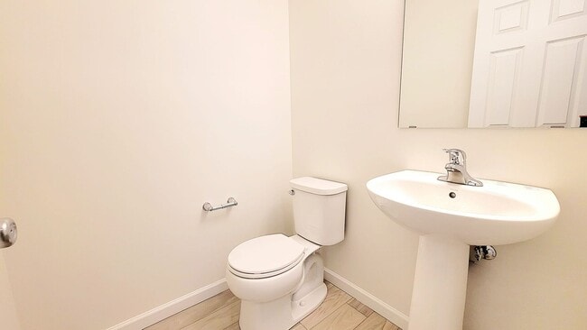 Building Photo - 1929 Blue Stem Ct