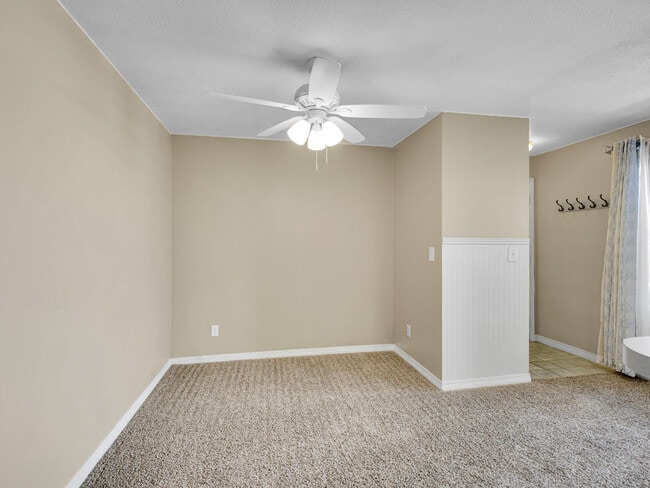 Building Photo - 4760 S Wadsworth Blvd