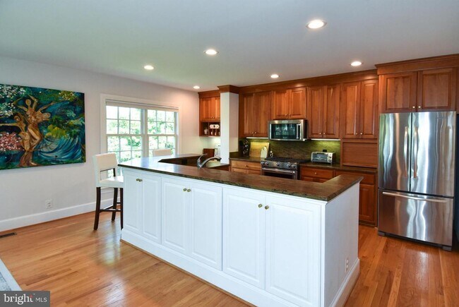 Building Photo - Discover exceptional comfort and timeless style in this beautifully updated single family residen...