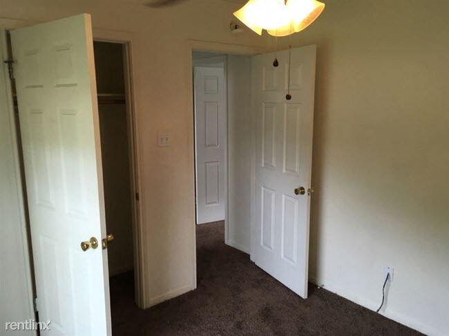 Building Photo - 3815 Sawtooth Drive