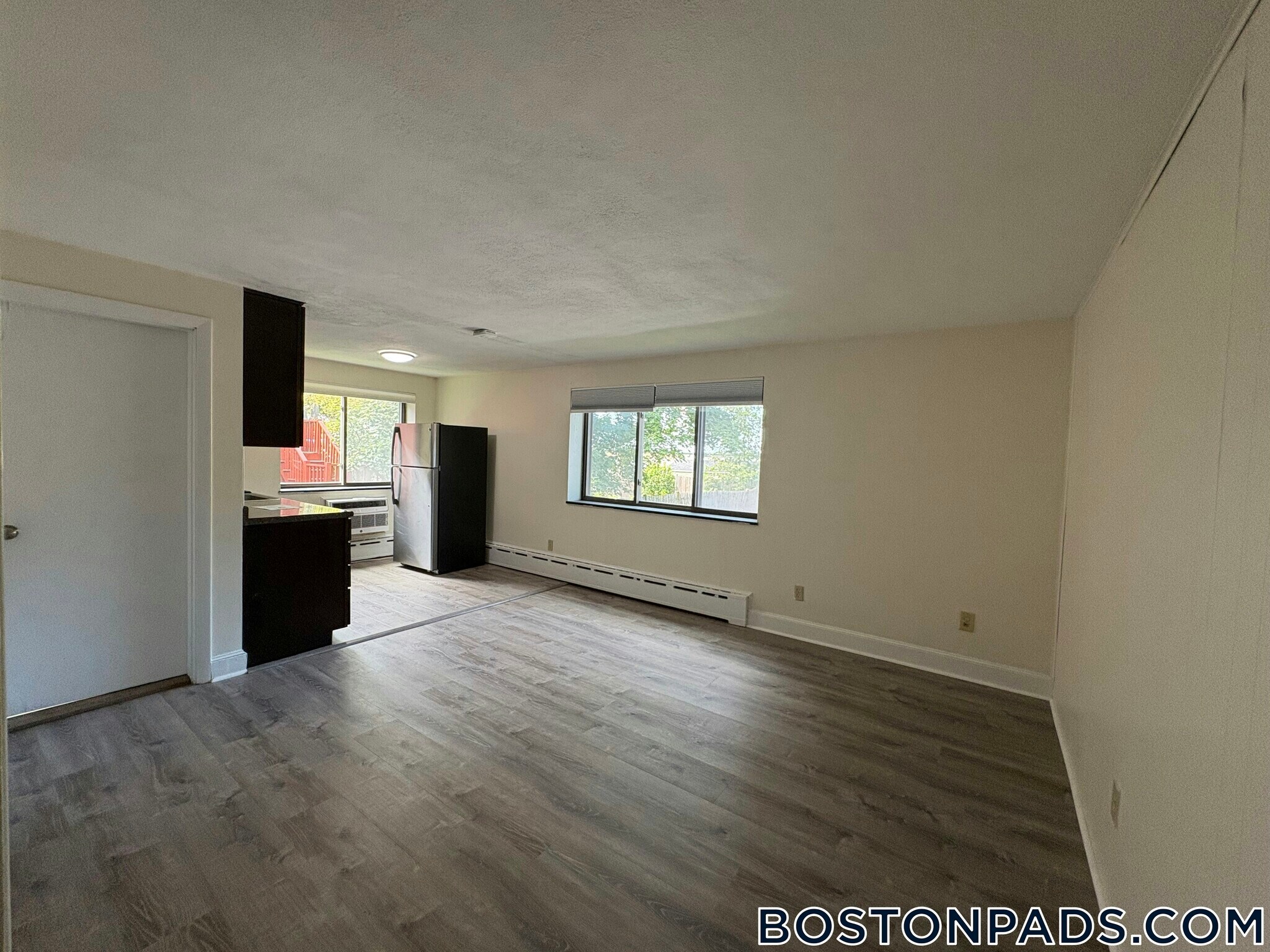 Building Photo - 9 Chester St