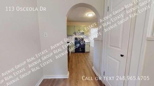 Building Photo - 113 Osceola Dr