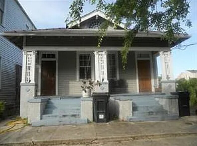 Primary Photo - 1237 Josephine St