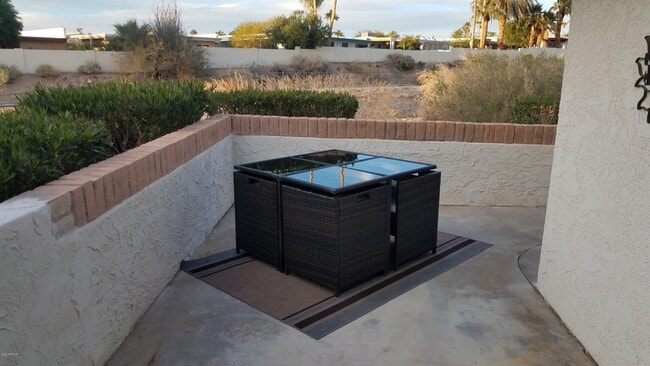 Building Photo - 1861 Montana Vista