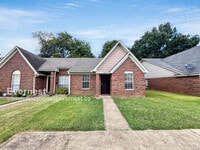 Building Photo - 5883 Garden Walk W