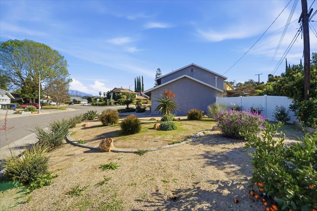 Building Photo - 1410 Pleasantview Dr
