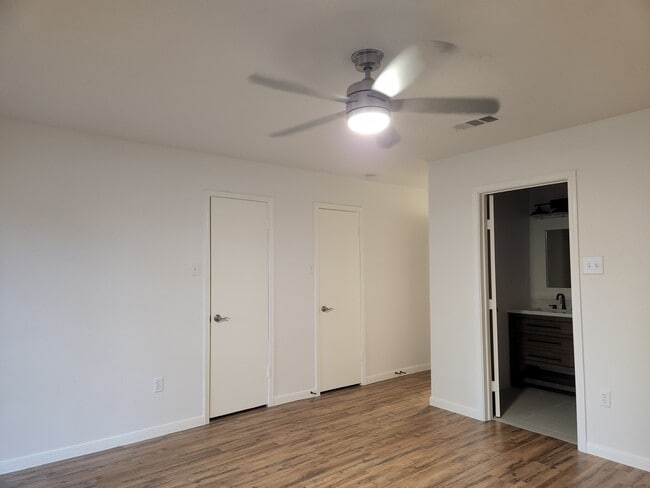 Building Photo - 10310 Pine Pass Dr