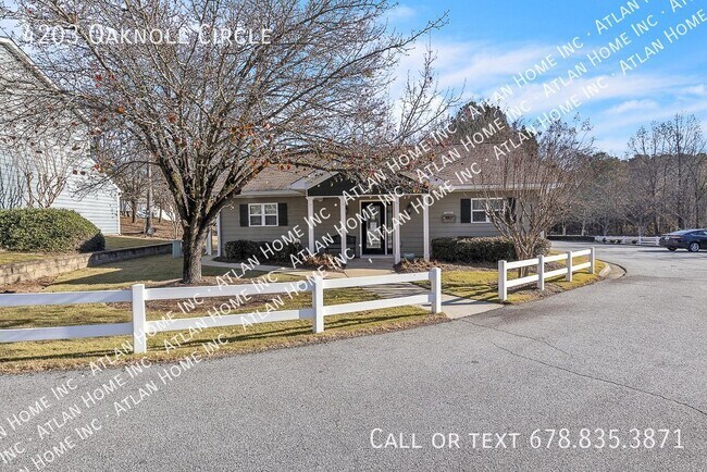 Building Photo - 4203 Oaknoll Cir