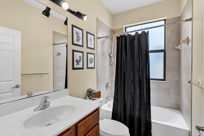 Building Photo - 3526 W 86th Terrace