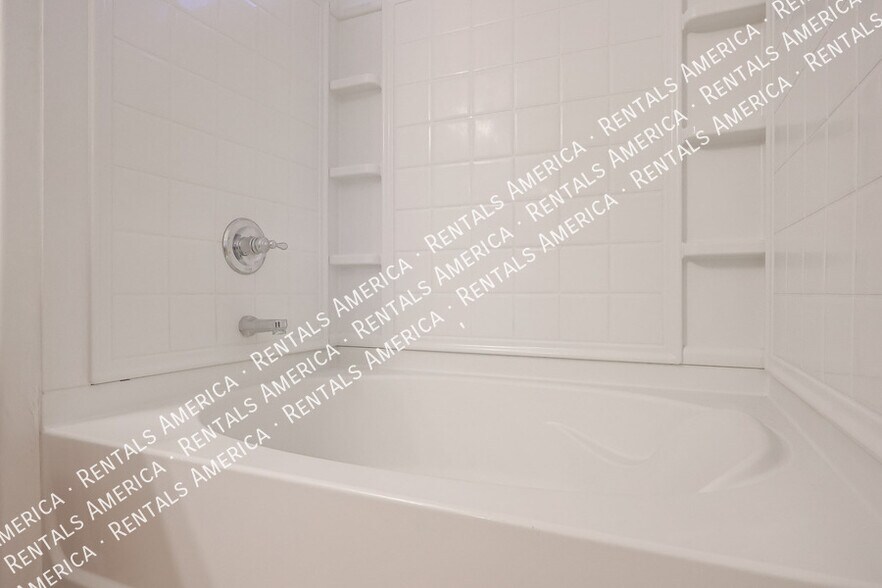 Building Photo - 35005 N 30th Dr