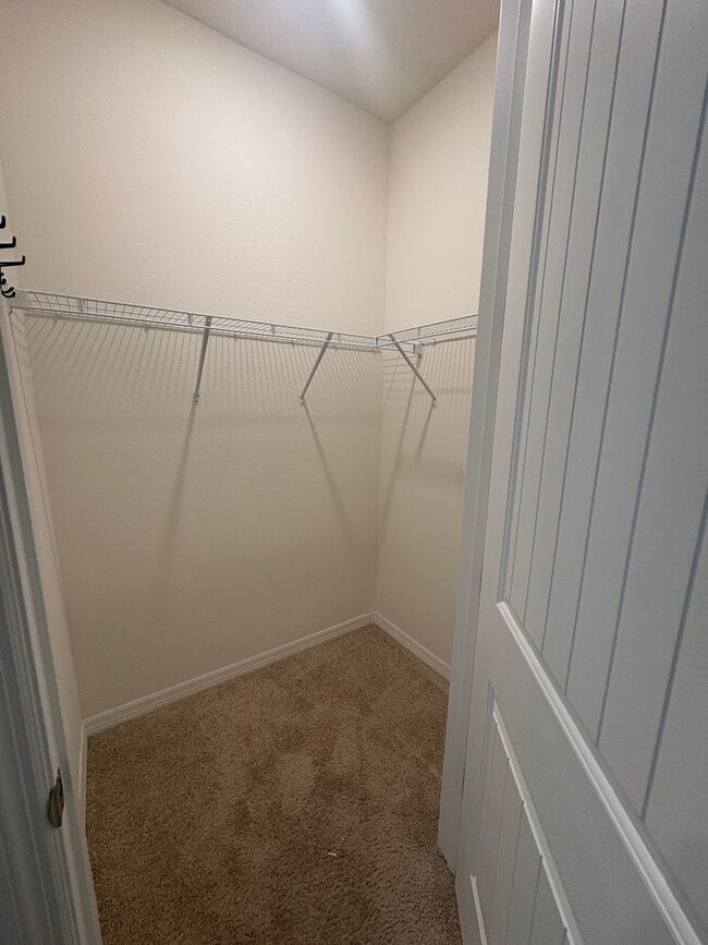 Building Photo - Charming 2-Bed 2-Bath Home plus Flex Room -  55+ community