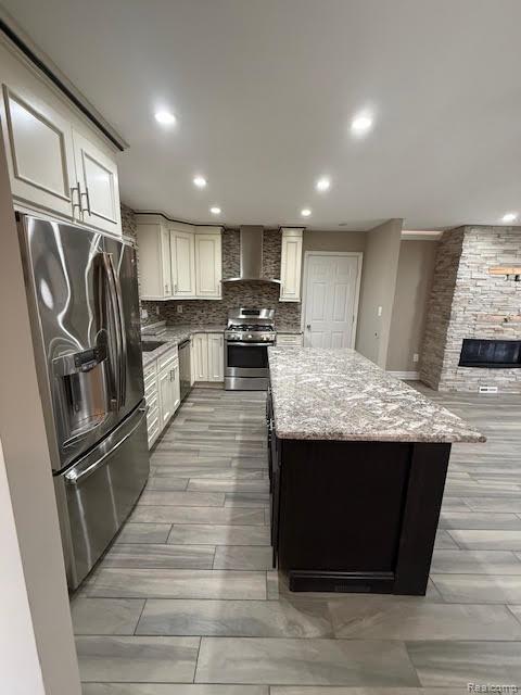 Building Photo - 14651 Fairway St