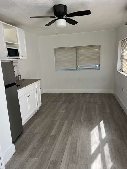 Building Photo - 1219 NW 40th St