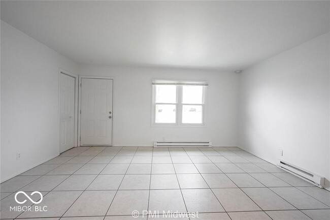 Building Photo - 4881 300W