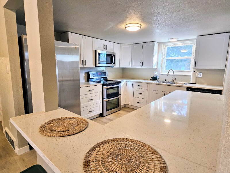 Building Photo - 9210 Meade St