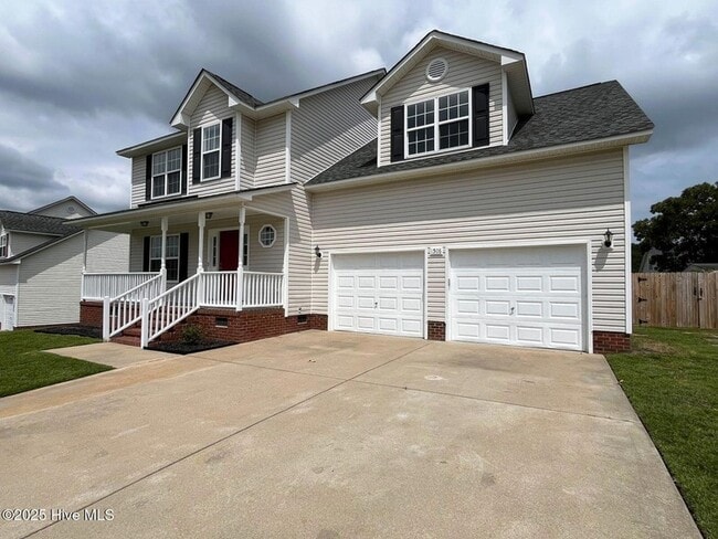 Building Photo - 1508 Thoroughbred Trail